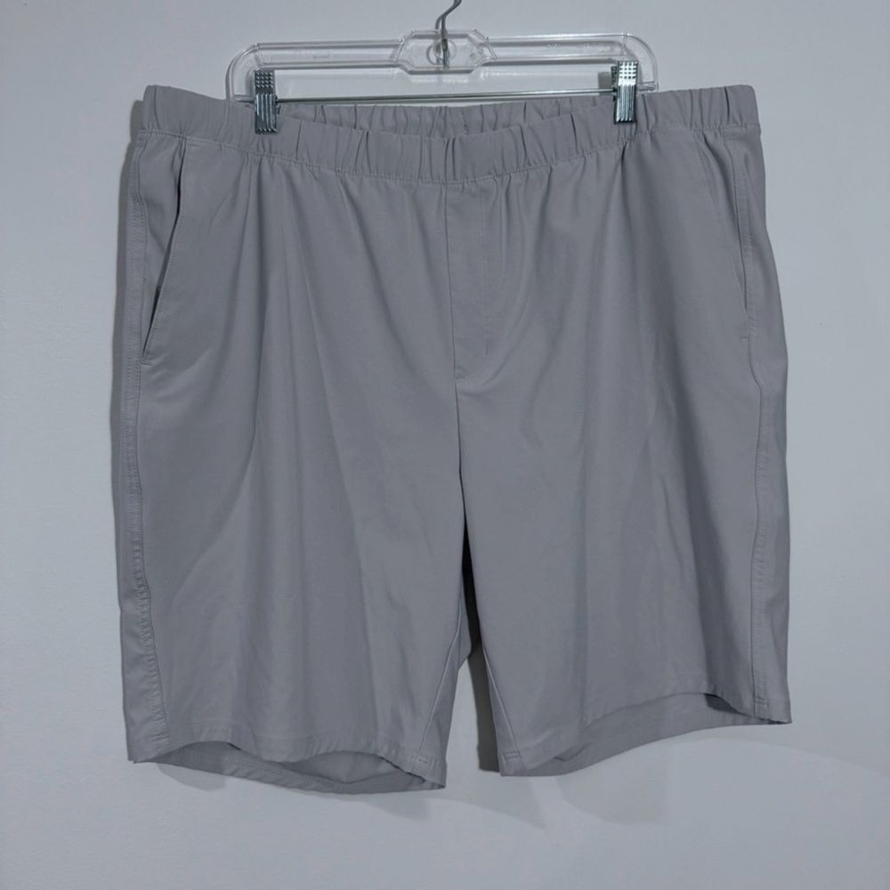 New Greg Norman Men's Pull On All Day Comfort Shorts Stretch Waistband Gray XXL